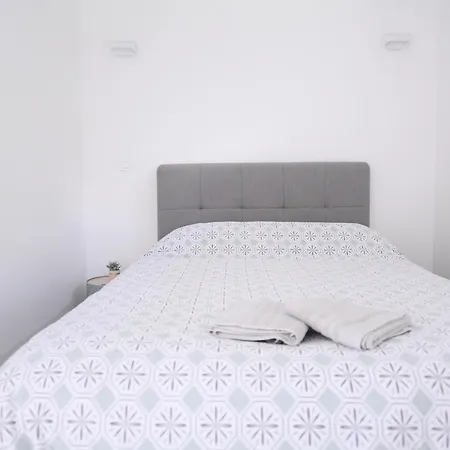 Apartment A La Meuliere D'orsay, Vue Sur La Vallee, Au Calme *